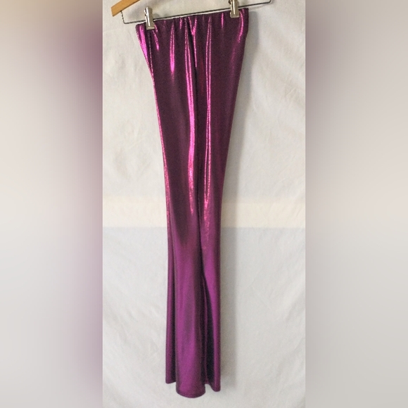 PAPEROC - Metallic Fushia on Black Lightweight Flare Bottom Pants - XS - Picture 3 of 13